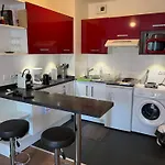 17 Apartment
